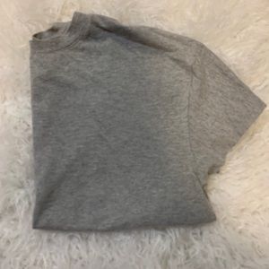 Short Gray Tee